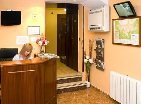 Plaza Гостьовий будинок 2*