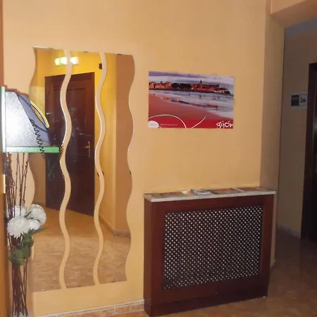 Plaza Гостьовий будинок 2*